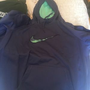 Nike dri-fit hoodie